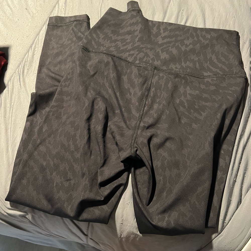 90 Degree By Reflex Gray Patterned Leggings